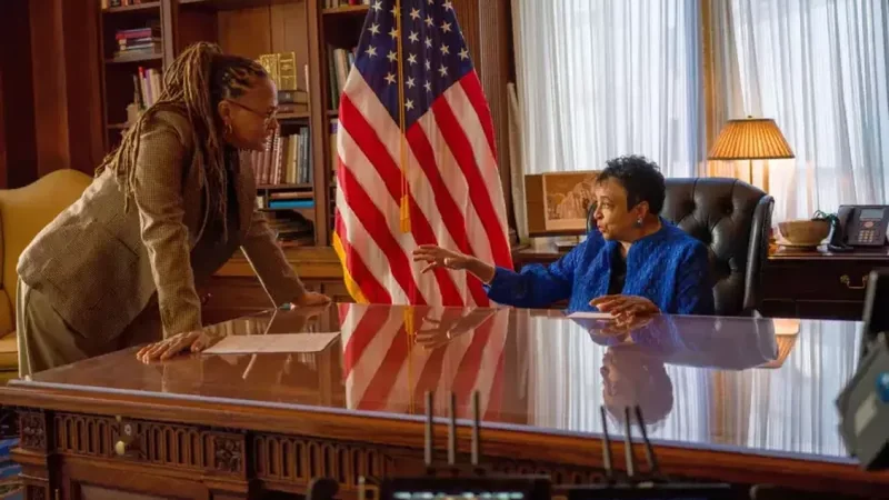 Ava DuVernay anuncia documental sobre enmienda de ciudadanía por nacimiento impugnada por Trump