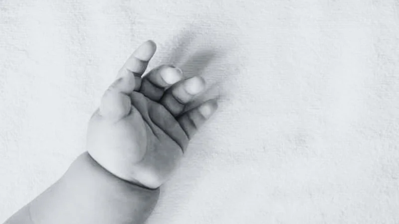 Muere niña de 10 años en Manoguayabo tras ser presuntamente herida por su madre