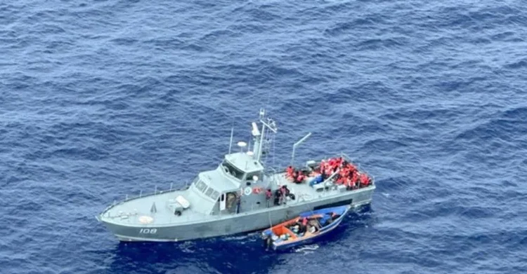 Repatrian a 75 migrantes desde Puerto Rico: la crisis migratoria en el Caribe se intensifica