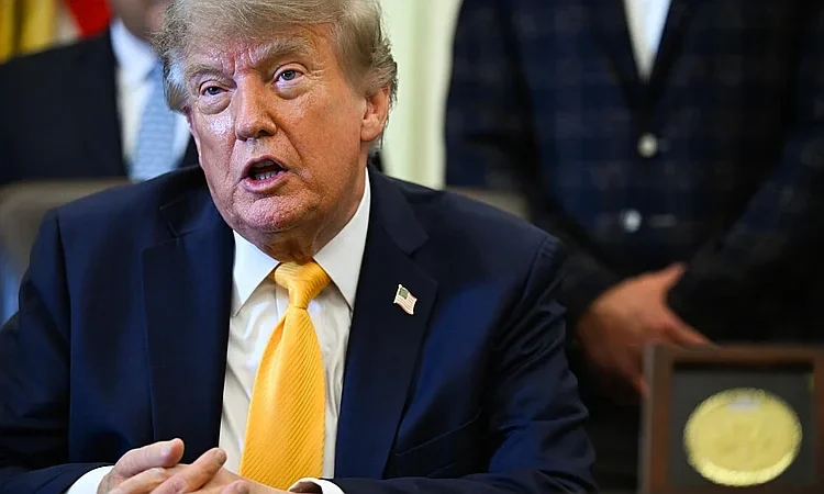 Trump reactiva ofensiva para desproteger al lobo gris en EE. UU.