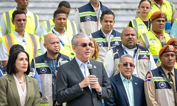 Abinader lidera simulacro nacional y pide preparación constante ante terremotos