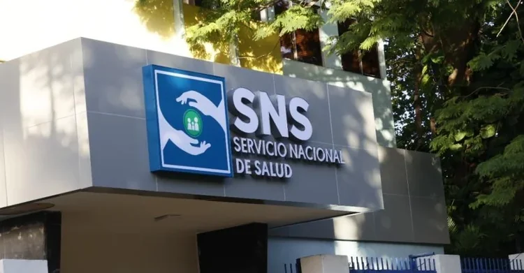 SNS intensifica control de infecciones en UCIN del Hospital Ángel Contreras tras hallazgos microbiológicos