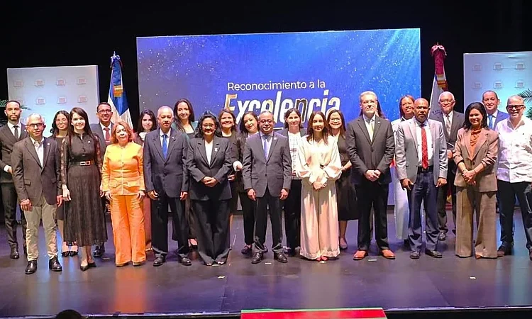 Tribunal Constitucional dominicano reconoce a 27 servidores y refuerza tendencia de excelencia institucional