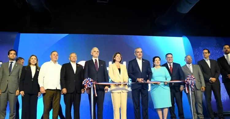 Gobierno digitaliza creación de empresas con plataforma E24H