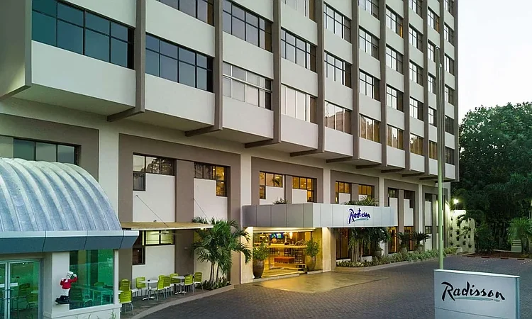 Radisson Santo Domingo innova con Trattoria 22 y refuerza su oferta gastronómica