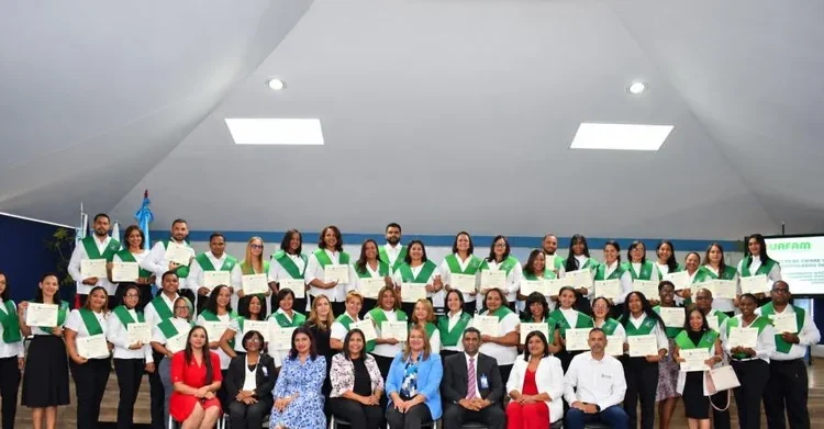 Programas STEM en secundaria: estudio evidencia mejoras en matemáticas pero resultados desiguales entre centros