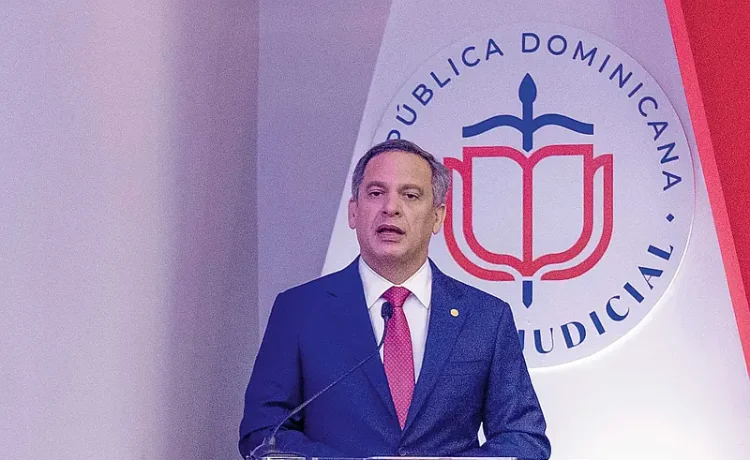 Molina revela que sectores buscaron rédito político en paro judicial