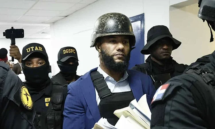 Exfiscal del Pepca renuncia tras imputación por soborno en caso Senasa: un golpe a la institucionalizad