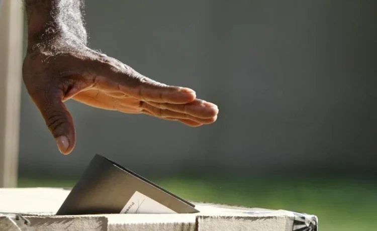 Creciente abstención electoral desata llamado de legisladores a reconectar con la sociedad