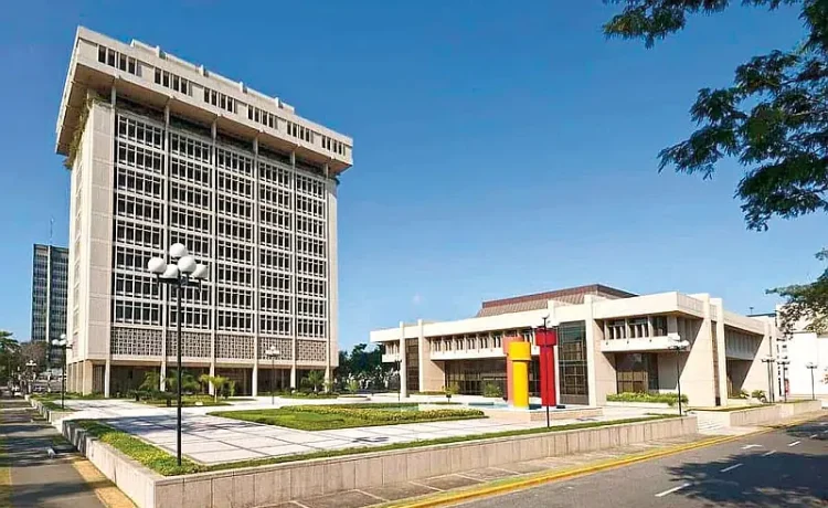 Riesgo soberano dominicano resiste el embate de las tasas globales