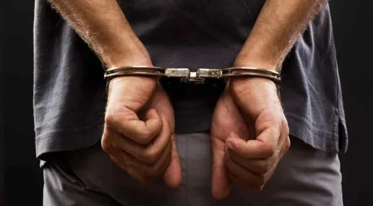 Arresto en AILA por crimen tras compra en Facebook Marketplace