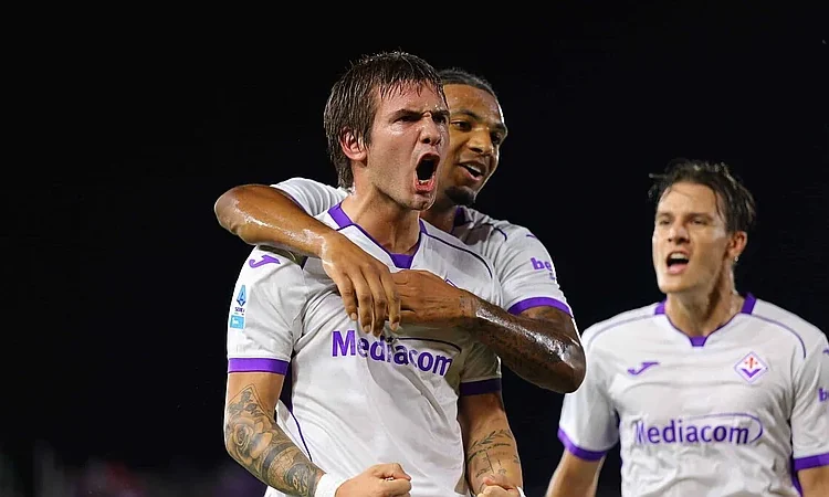 Franco Mastantuono, la joya argentina que deslumbra en Italia con un hat-trick