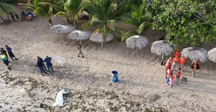 Recuperan cuerpo de adolescente ahogado en playa de Puerto Plata