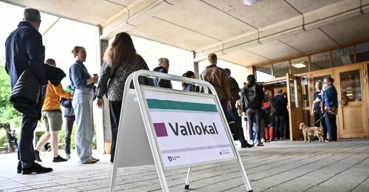 Suecia en la encrucijada: extrema derecha y centroizquierda se disputan el poder en reñida elección