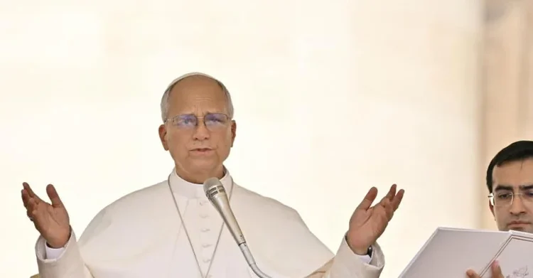 El Vaticano recupera la normalidad salarial: León XIV deroga recortes de la era Francisco