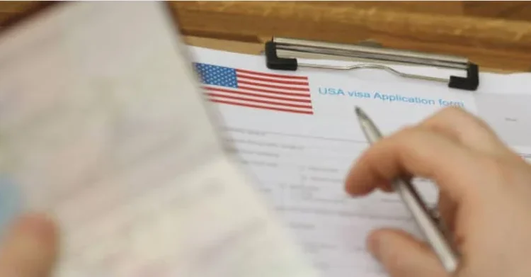 USCIS actualiza formularios migratorios: sin período de gracia, rechazo inmediato a versiones viejas