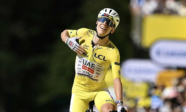 Pogacar inicia recuperación en bicicleta estática y se pierde el Mundial de Canadá