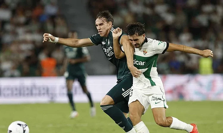 Real Madrid se salva en el último suspiro: 3-2 sobre Elche con gol de Carlos Espí