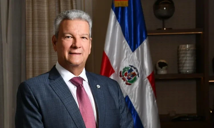 Macarrulla: “No estaba preparado para la maldad política”; admite que debió renunciar el primer día