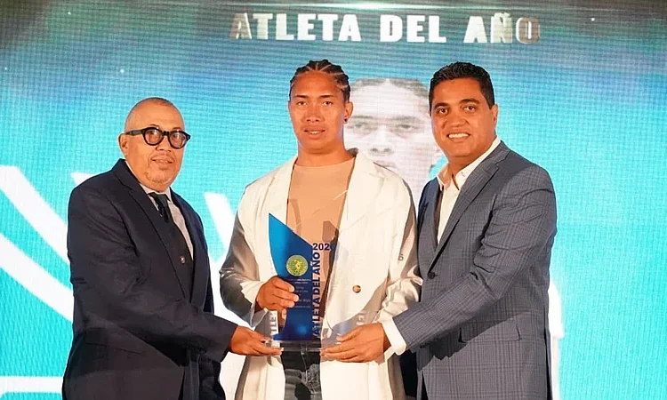 Fedopesas: Yudelina Mejía tiene potencial para ser medallista olímpica