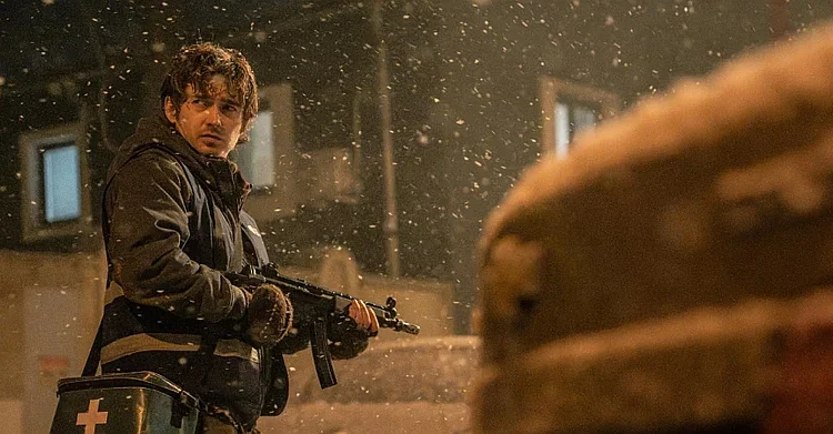 Zach Cregger reinventa Resident Evil en cines con "Noche Cero"