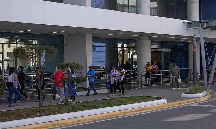 Ciudad Sanitaria Luis Eduardo Aybar: el 95% listo, pero servicios clave siguen en el limbo