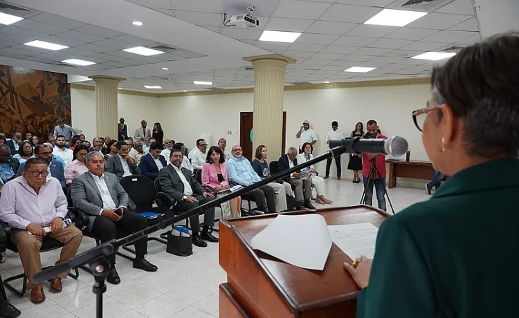 República Dominicana estrena red nacional de monitoreo de agua con respaldo español