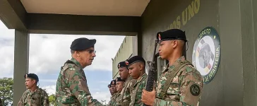 Comandante del Ejército inspecciona la frontera sur: refuerzan operatividad en Independencia y Pedernales