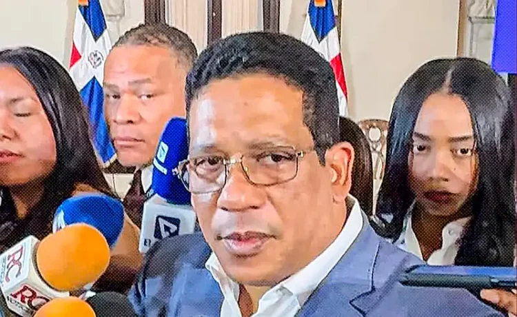 Carlos Pimentel confirma testimonio clave en caso Beras y anuncia nueva era en compras públicas