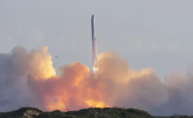 Taiwan sufre fallo en lanzamiento de cohete satelital en medio de tensiones con China