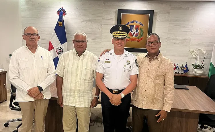 Reserva Policial propone reajuste salarial para retirados de menores ingresos