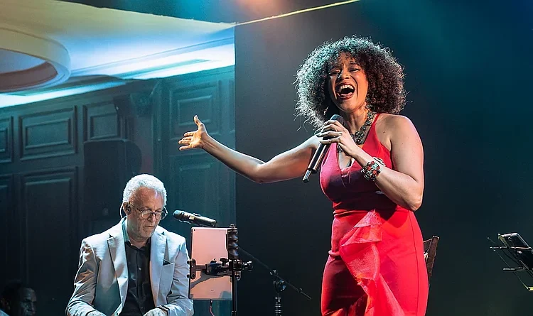 Stephany Ortega extiende su gira triunfal con tercera función en el Teatro Nacional