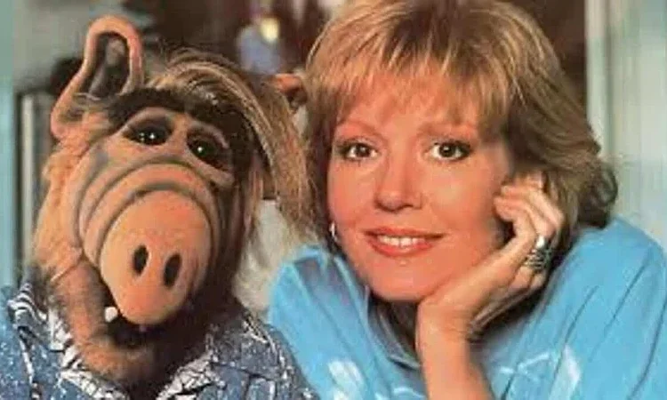 Fallece la actriz Anne Schedeen, la popular madre de "Alf"