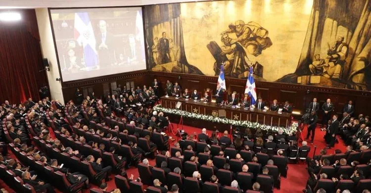 Congreso Nacional agiliza estudio sobre el proyecto del Gobierno que aumentaría impuestos en el país