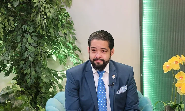 Economista afirma proyecto anticrisis incluye "impuestos subrepticios"
