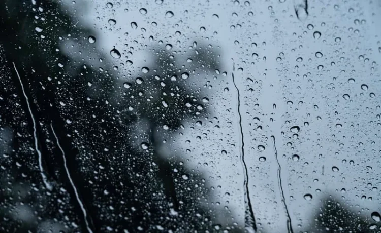 Intensas lluvias provocan tres muertes e inundaciones en Venezuela