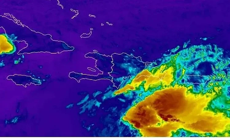 ¡No olvides tu paraguas! Indomet prevé lluvias este domingo por onda tropical