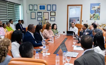 ITLA y UASD integran inteligencia artificial y carreras STEM en un plan académico nacional