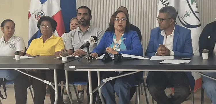Miembros de Conasalud reclaman soluciones al Gobierno tras tres años de demandas pendientes