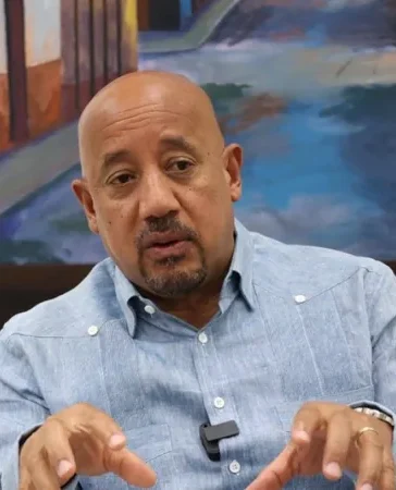 Alcaldía de Lawrence, Massachusetss, rechaza que caso alcalde ponga en riesgo finanzas de la ciudad