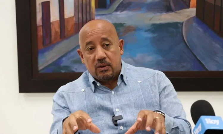 Alcaldía de Lawrence, Massachusetss, rechaza que caso alcalde ponga en riesgo finanzas de la ciudad