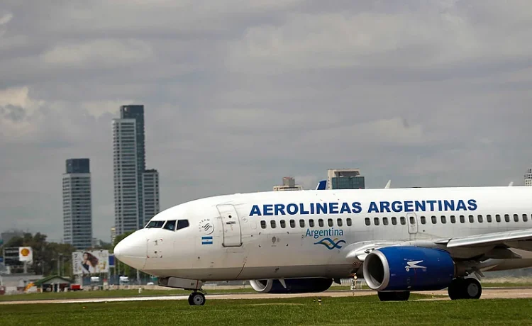 Aerolíneas Argentinas volará diario a Punta Cana desde enero