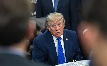 Trump impulsa la 'superinteligencia' con acuerdo voluntario de gigantes tecnológicos
