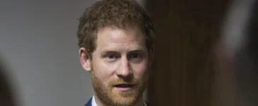 Harre arremete contra paparazzi por vigilar el colegio de Archie y Lilibet en Inglaterra