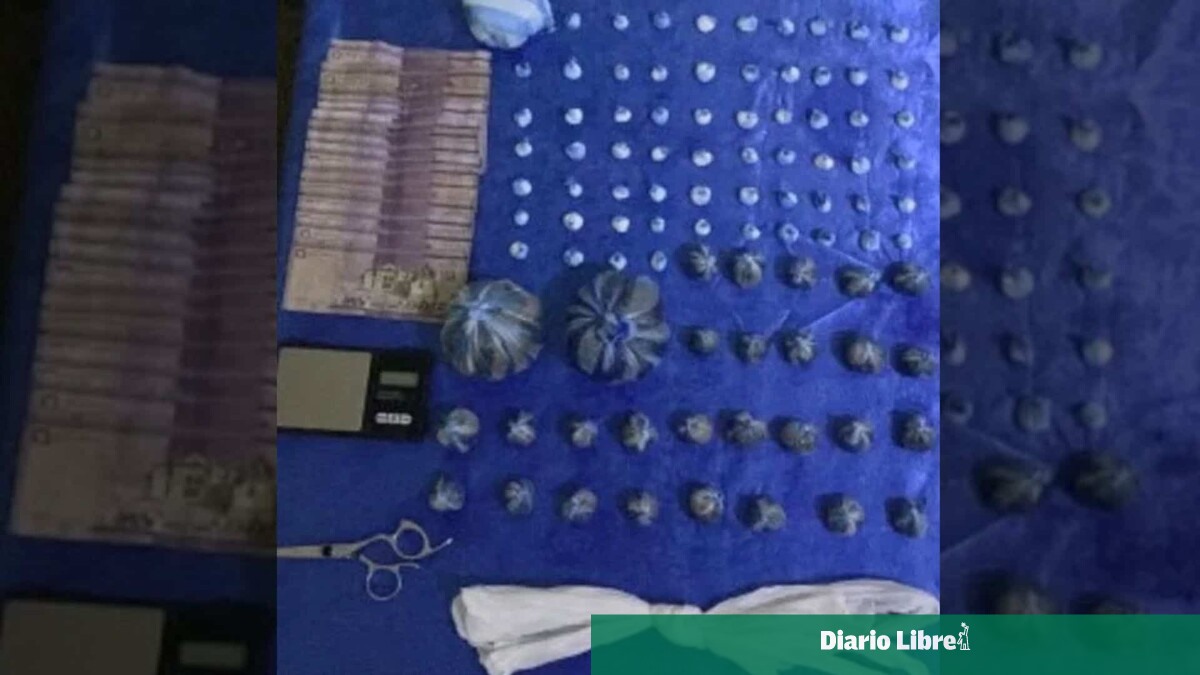 Operativos en Barahona dejan tres detenidos y 898 gramos de drogas ocupadas