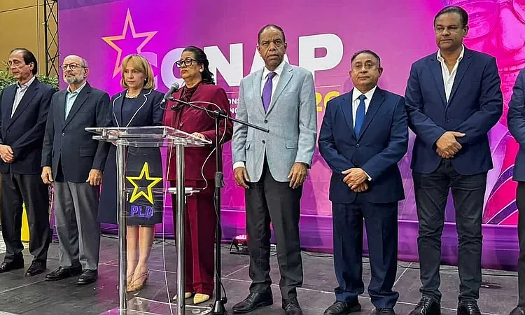 PLE pospone su consulta presidencial hasta 2027: tensiones internas y dudas legales marcan el proceso