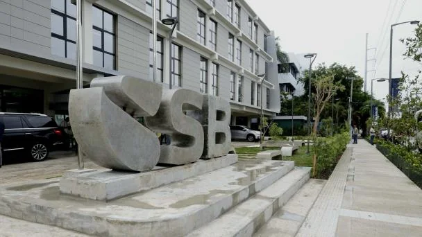 Superintendente de Bancos fija meta de bancarización del 70% para el próximo cuatrienio