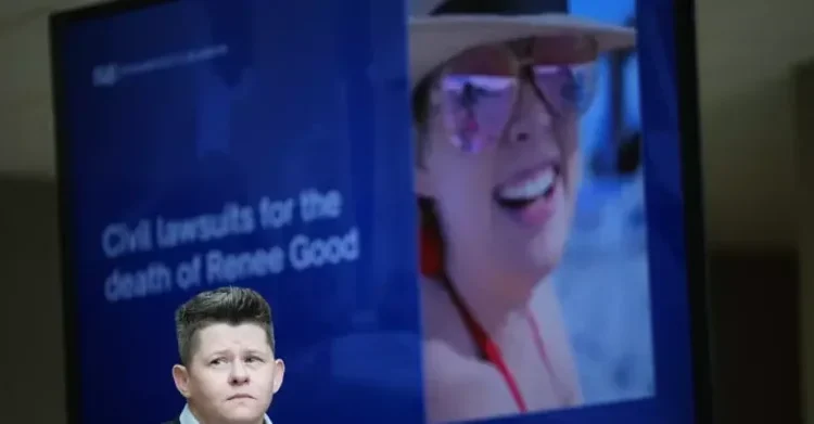 Demanda histórica contra la ofensiva migratoria de Trump: familia de Renee Good exige justicia