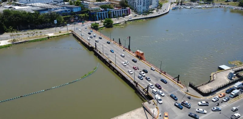 Puente Flotante fuera de servicio este sábado por maniobras navales en el Ozama