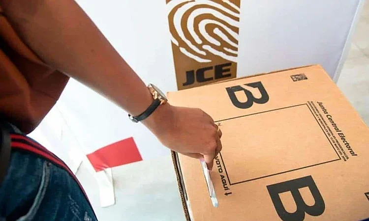 Latinobarómetro 2026: República Dominicana entre la aceptación de un gobierno no democrático y el respaldo a las elecciones